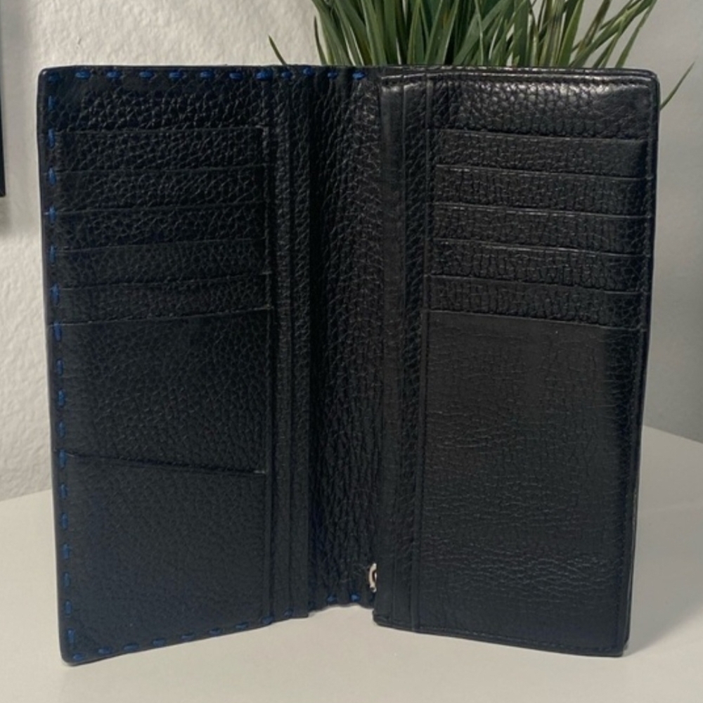 RARE FENDI Selleria 2 Tone Leather Bi Fold Long Wallet Blue / w Black interior - Picture 7 of 12
